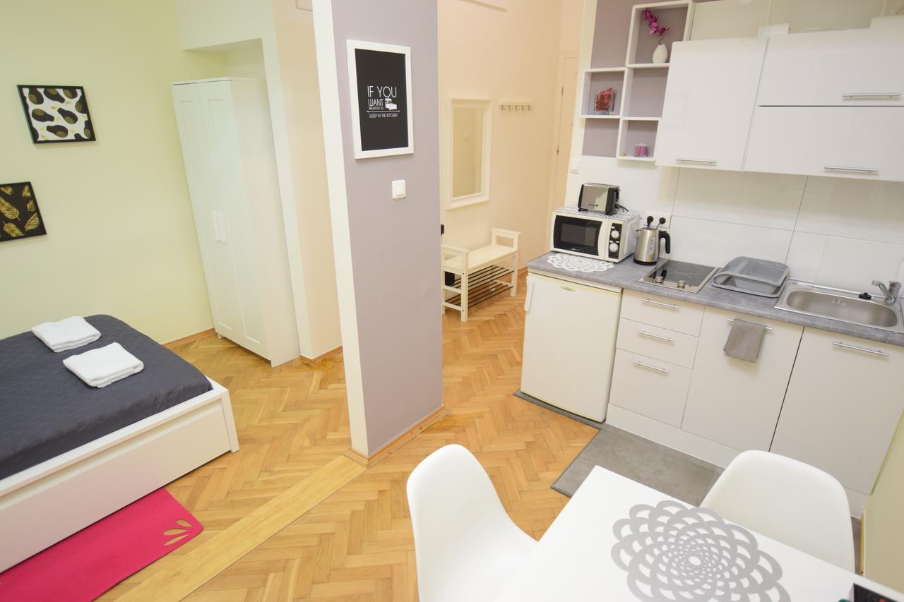 Elegant Apartment Copernicus Warschau Exterior foto