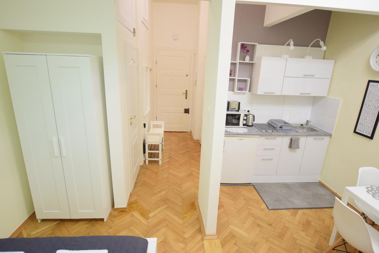 Elegant Apartment Copernicus Warschau Exterior foto
