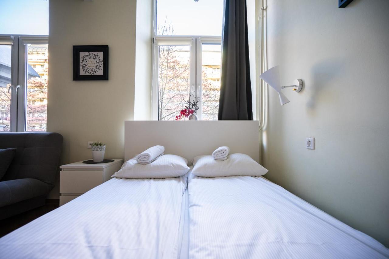 Elegant Apartment Copernicus Warschau Exterior foto