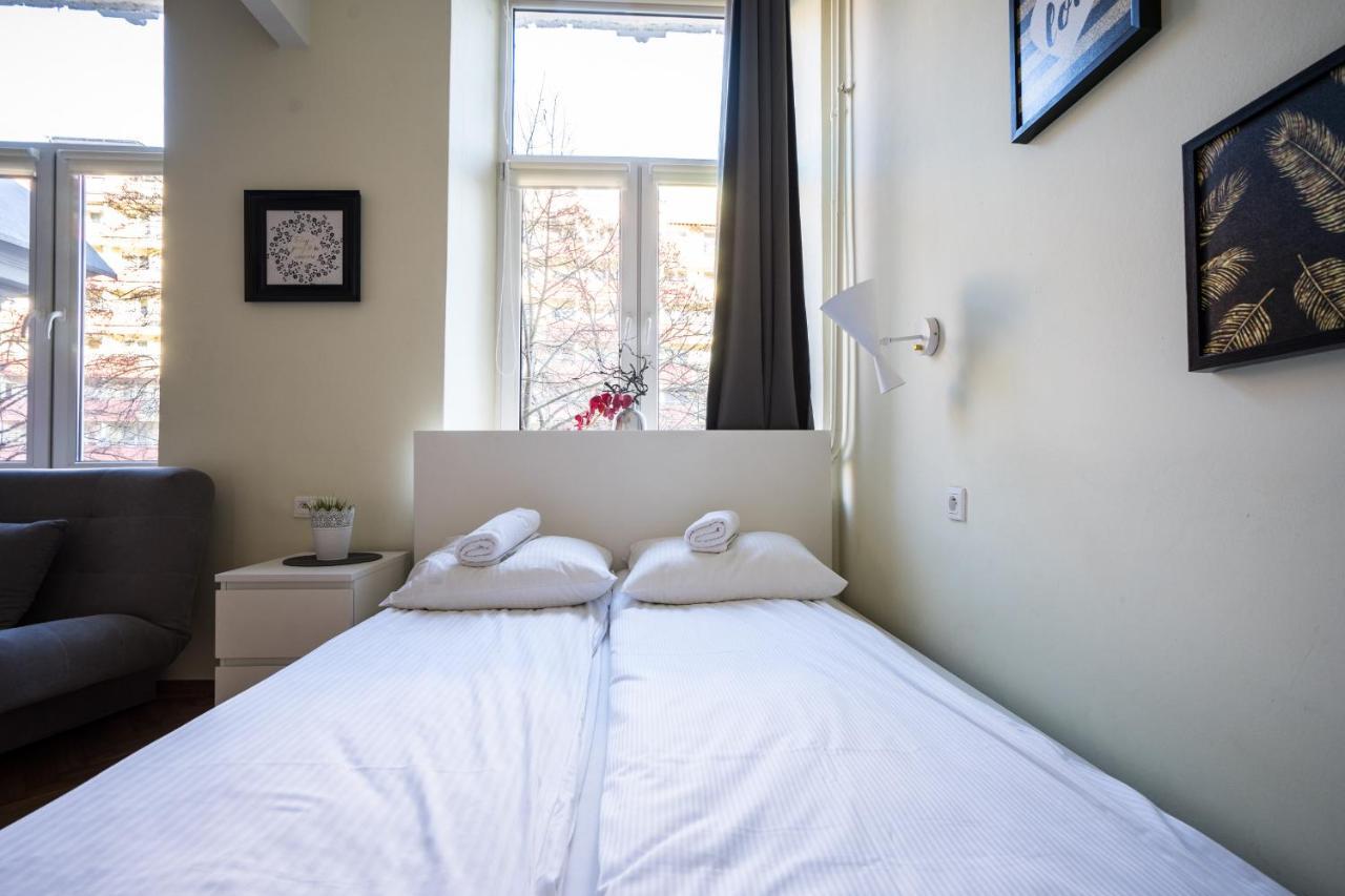 Elegant Apartment Copernicus Warschau Exterior foto